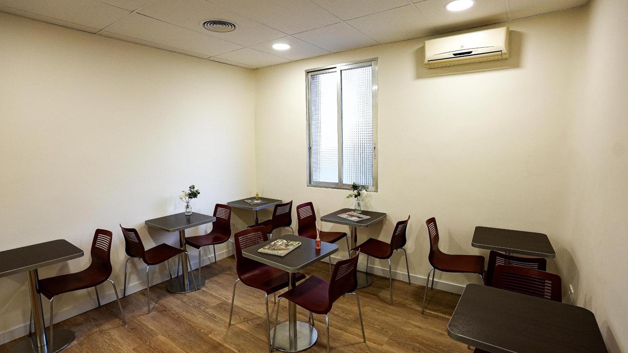 Fit Hostel มาดริด ภายนอก รูปภาพ